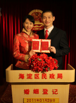 《高台家的成员》预告 绫濑遥演妄想女恋斋藤工 2016-01-20 由绫濑遥、斋藤工联袂主演的漫改电影《高台家的成员》曝光先导预告，在片中绫濑遥饰演由绫濑遥、斋藤工联袂主演的漫改电影《高台家的成员》曝光先导预告，在片中绫濑遥饰演一名头脑不太灵光喜欢妄想的上班族平野木 《高台家成员》预告 绫濑遥妄想斋藤工变吸血鬼 2016-03-10 由绫濑遥、斋藤工联袂主演的漫改电影《高台家的成员》曝光正式预告，在片中绫濑遥饰演一名头脑不太灵光喜欢妄想的上班族平野木绘，斋藤工则扮演超精英帅哥高台光正。